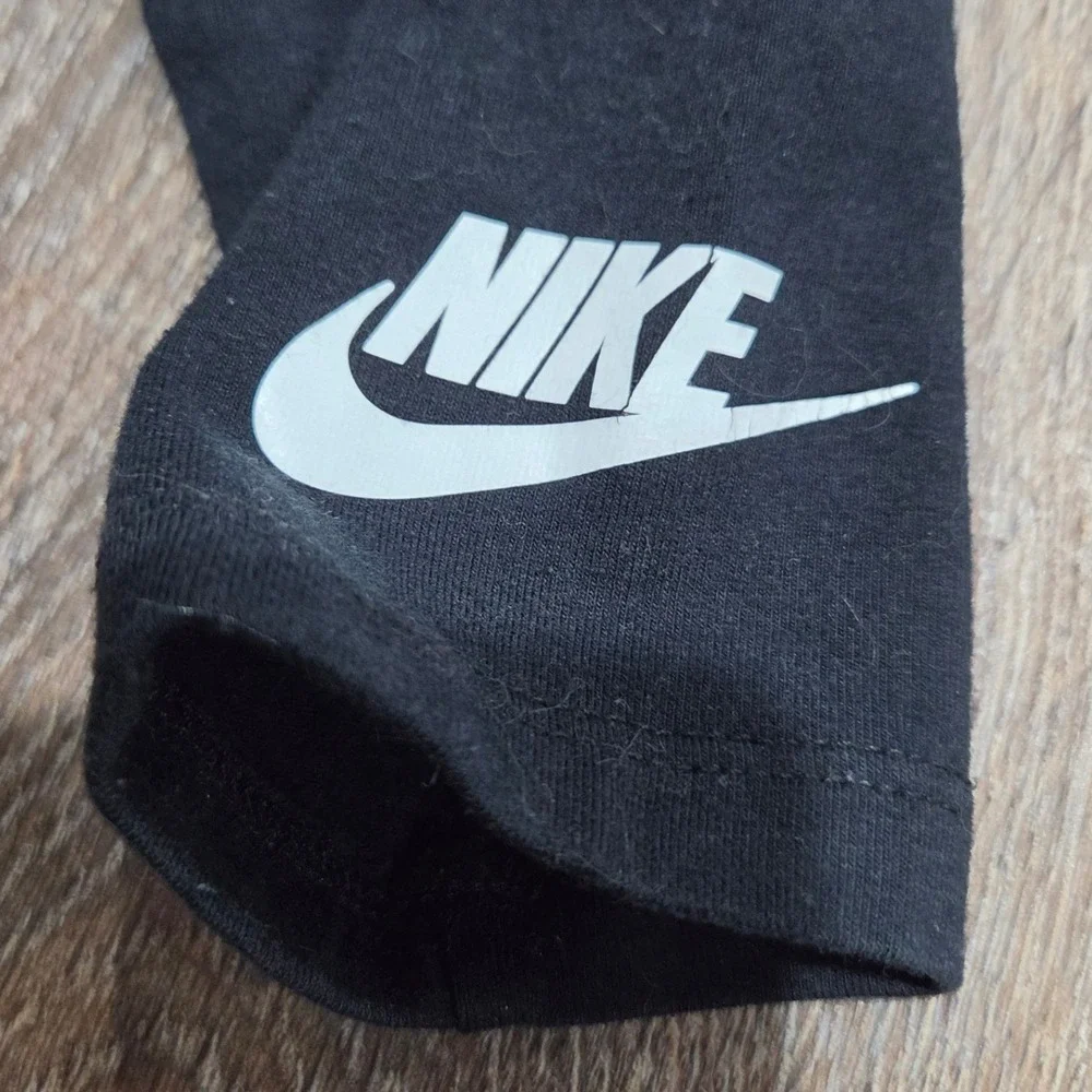 Nike Girls Sportswear Leggings Black White Futura Logo Size 6X 6-7 Years